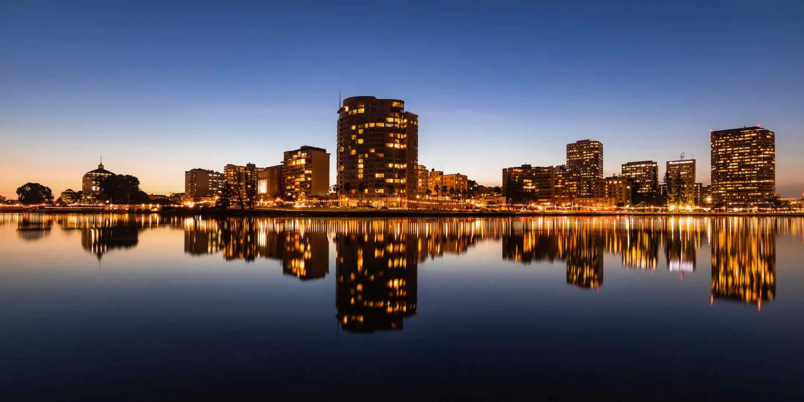 Oakland Tours