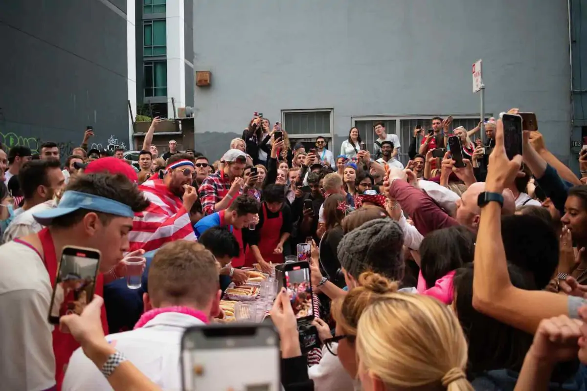 Pub Crawl in San Francisco on Fourth of July