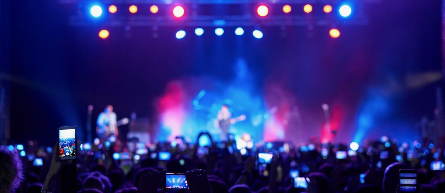 Rock concert with guitarists