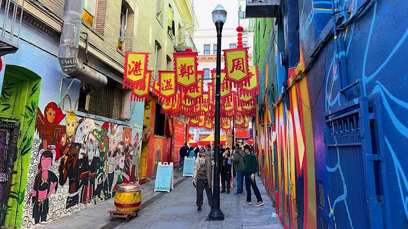 Alley in Chinatown